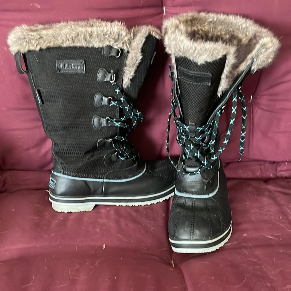 Lace up LLBean Winter Boots